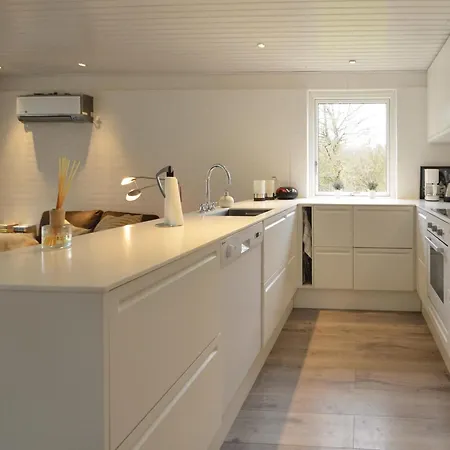 Ferienhaus Three-bedroom In Oster Assels