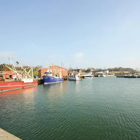 Three-bedroom In * Oster Assels