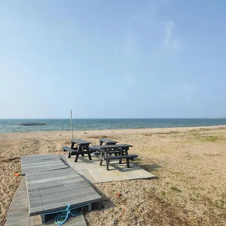 Hébergement de vacances Three-bedroom In Oster Assels